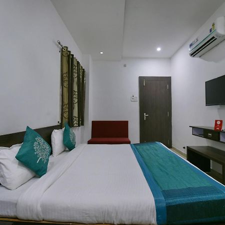 Oyo 9969 Hotel Kshipra Dham Ujjain Extérieur photo