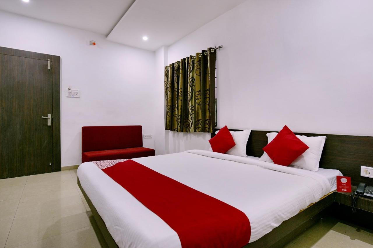 Oyo 9969 Hotel Kshipra Dham Ujjain Extérieur photo