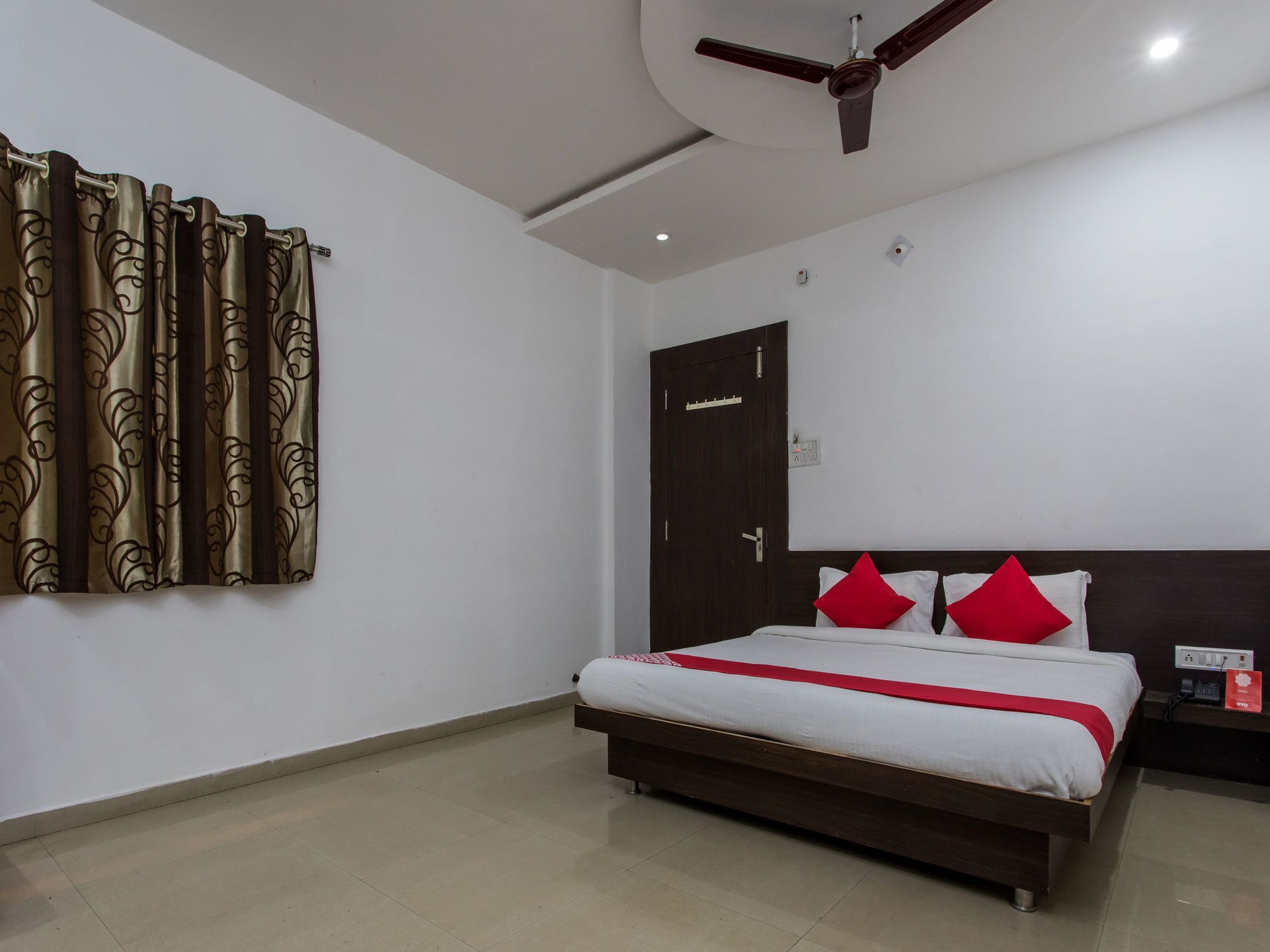 Oyo 9969 Hotel Kshipra Dham Ujjain Extérieur photo